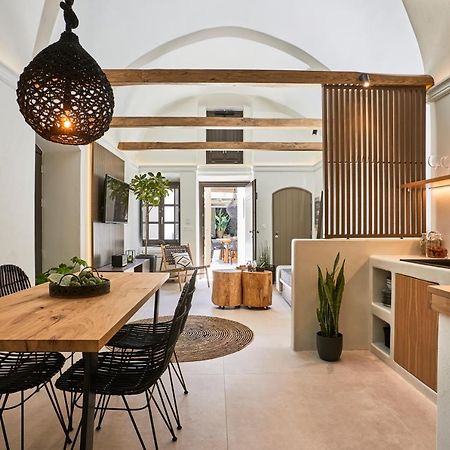 Floria Suites Karterados  Bagian luar foto